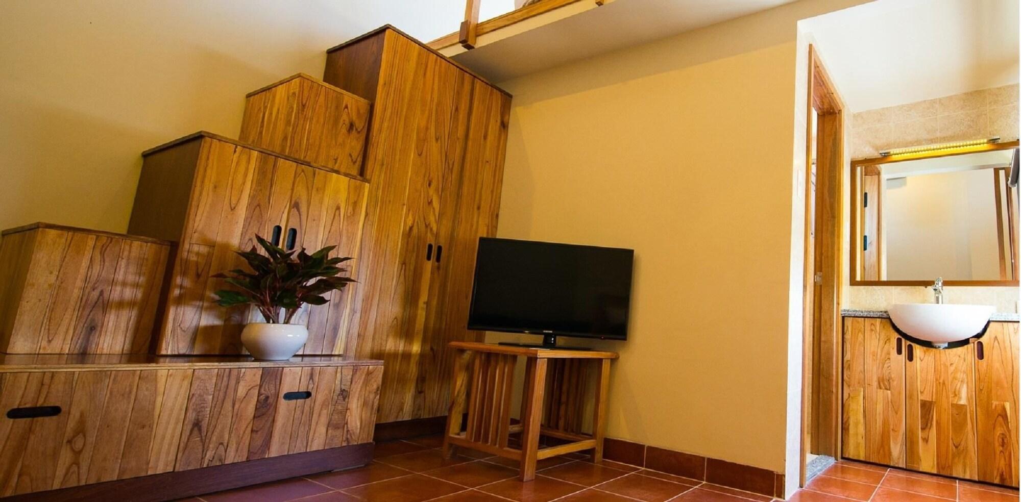 Tabalo Hostel Nha Trang Exteriör bild